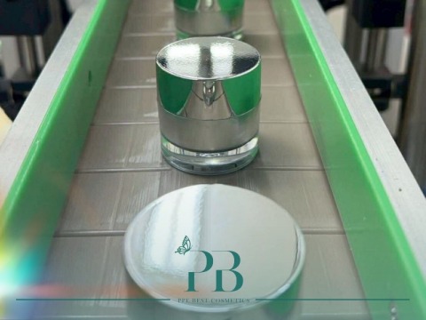 รับแพ็คสินค้าแบรนด์ตัวเอง